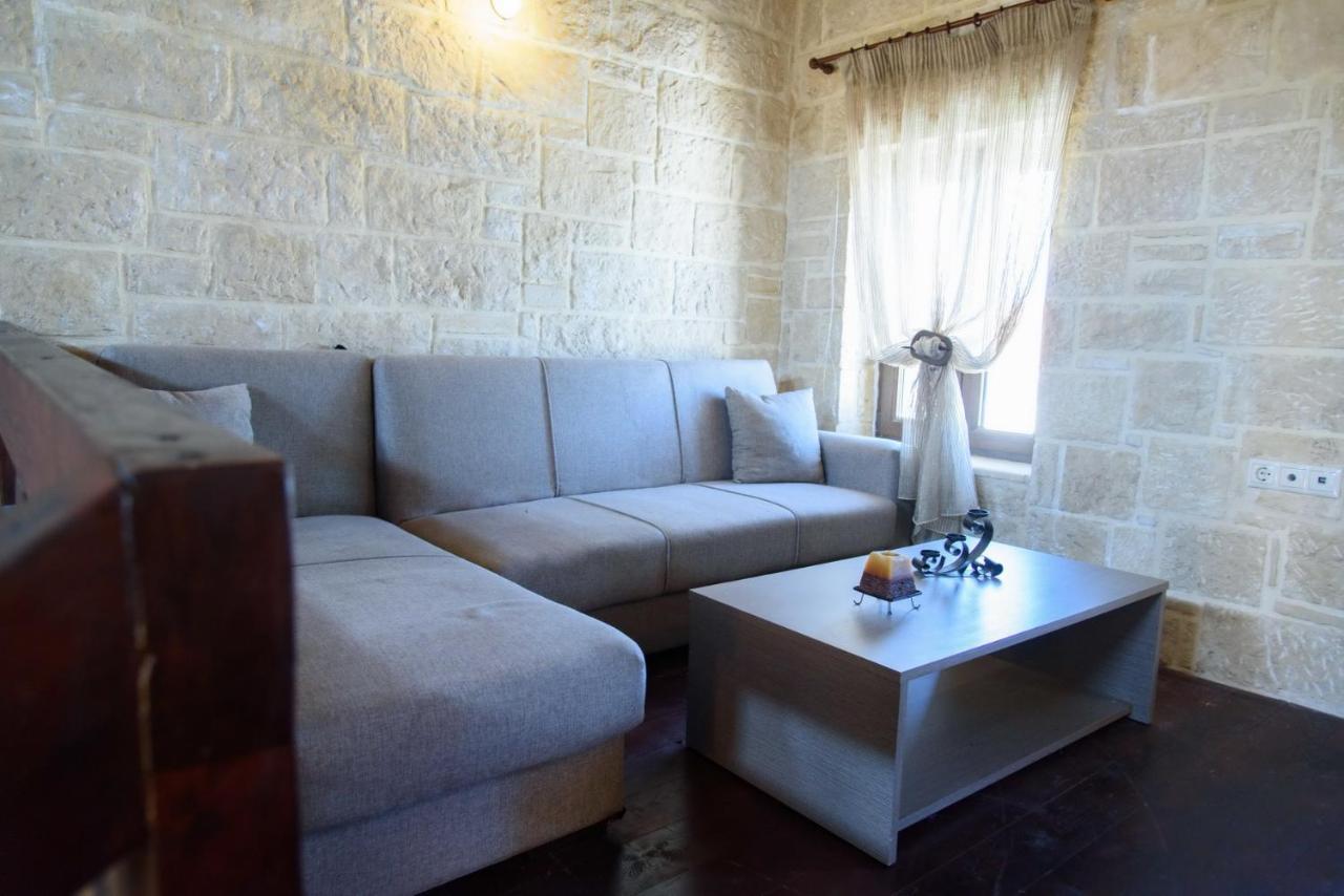 Traditional Stonehouse Vicky Hersonissos (Crete) Exterior foto